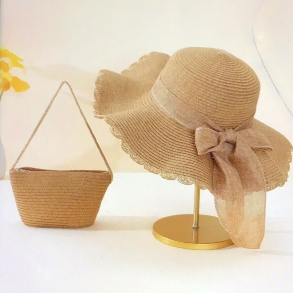 Fashionable Sunshade Hat & Crossbody Bag